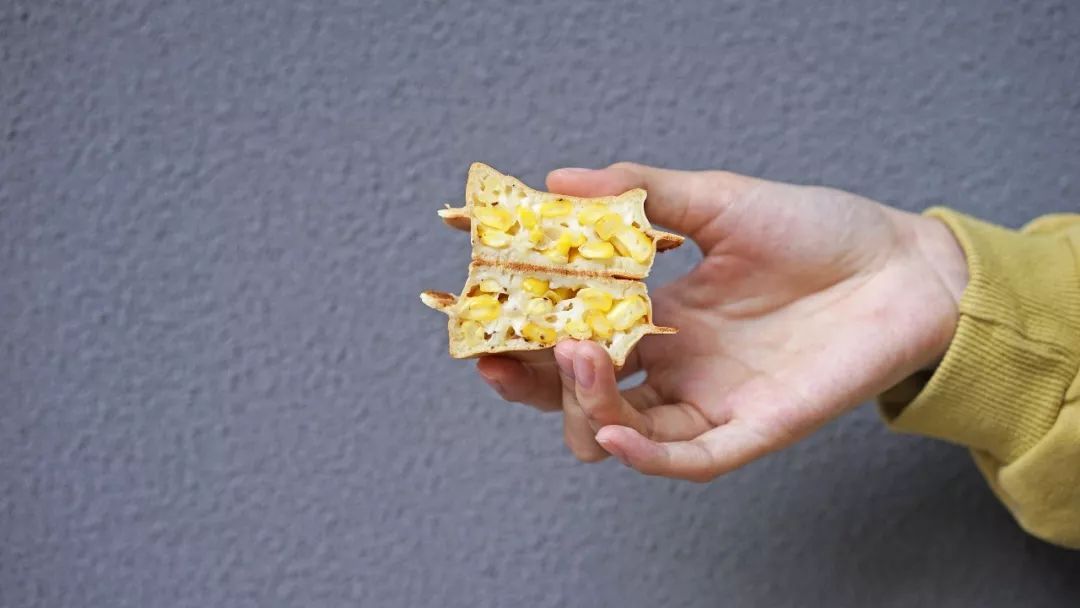 BJL平台中国-世体：马尔科姆为进球举办了庆祝派对