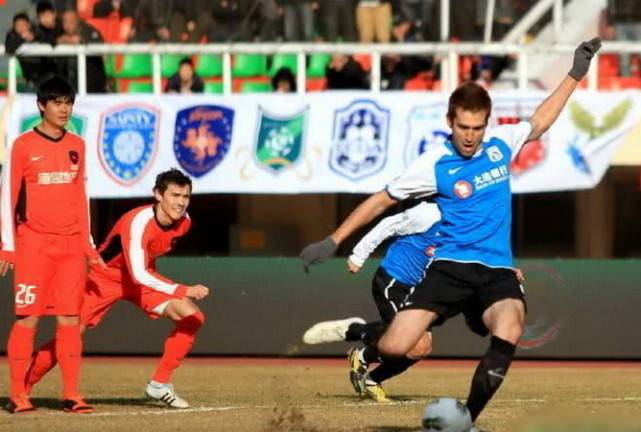 “BJL官方网站”*
逾越大连青岛 这才是足球城 同时拥有3个级别职业联赛球队！(图3)