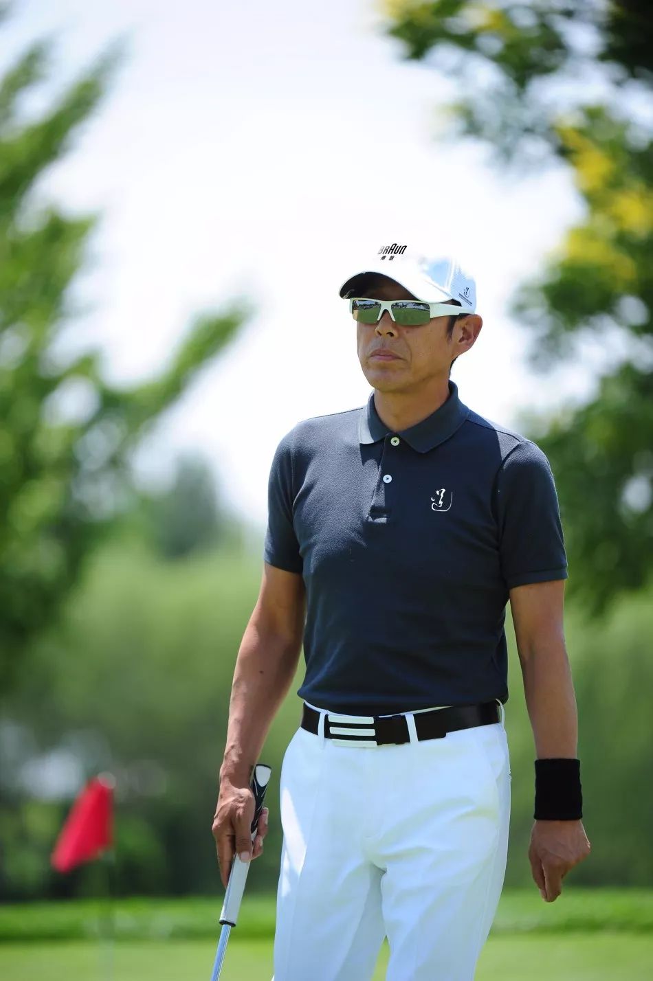 BJL平台集团：
13分钟2球！巴萨欧冠踢疯了：梅西开挂1挑8 打爆那不勒斯后防